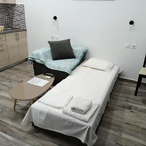 Apartament Valachis, Neos Marmaras
